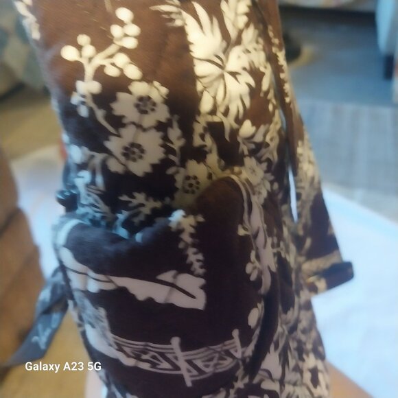 Vera Bradley Floral Quilted Shoulder Bag With Asian-Inspired Pattern Brown & Cre - Picture 7 of 7